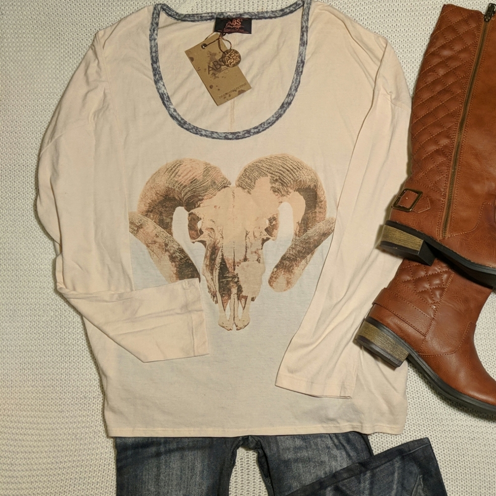 NWT Ram Skull Shirt, Long Sleeved